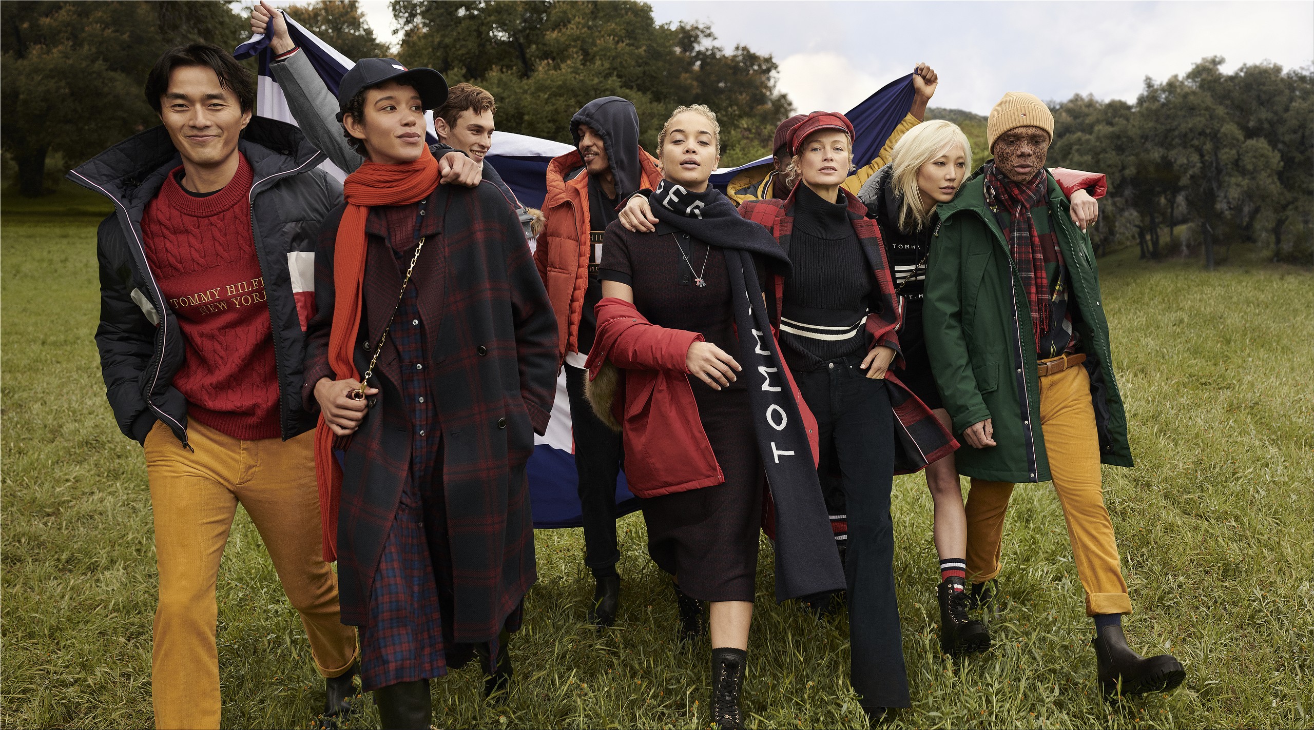 Diskutere Berettigelse ufravigelige Tommy Hilfiger presents the "TOMMY ICONS" collection for autumn 2020 | Haut  Fashion