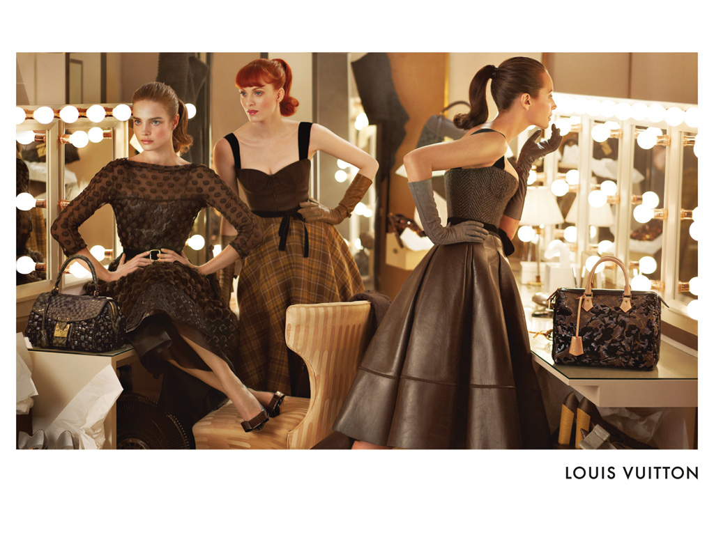 Lady-like preciousness at Louis Vuitton fall 2010