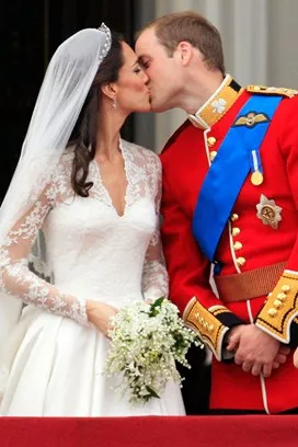 royal kiss: Catherine and William