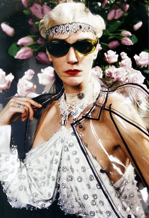 Hannelore Knuts by Manuela Pavesi in Vogue Japan, May 2012