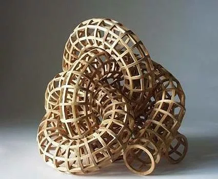 Medek wood knot, 2000