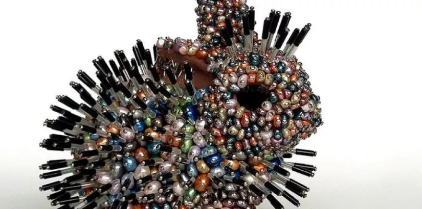 Sari Liimatta, Overbreeding jewelry sculpture, 2010